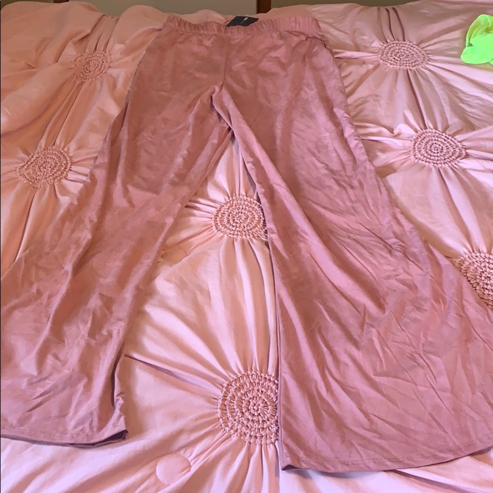 Pants - Picture 5 of 6